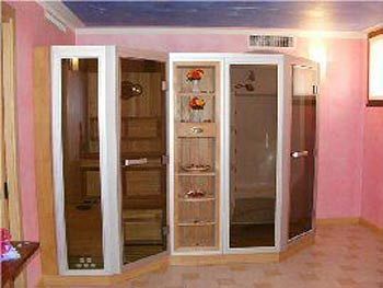 Hotel Arisch 4*